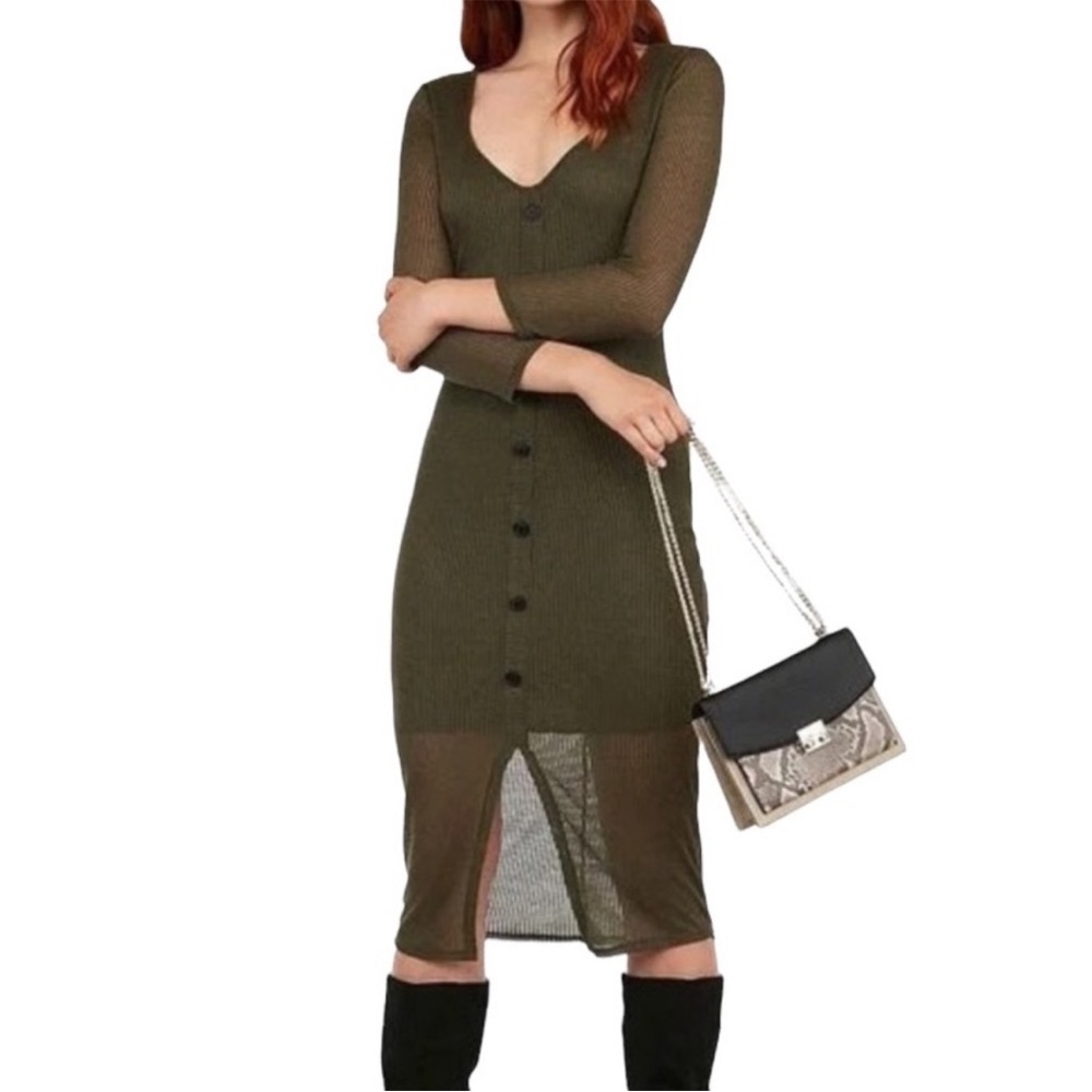 Express Button Front Ribbed Midi Dress